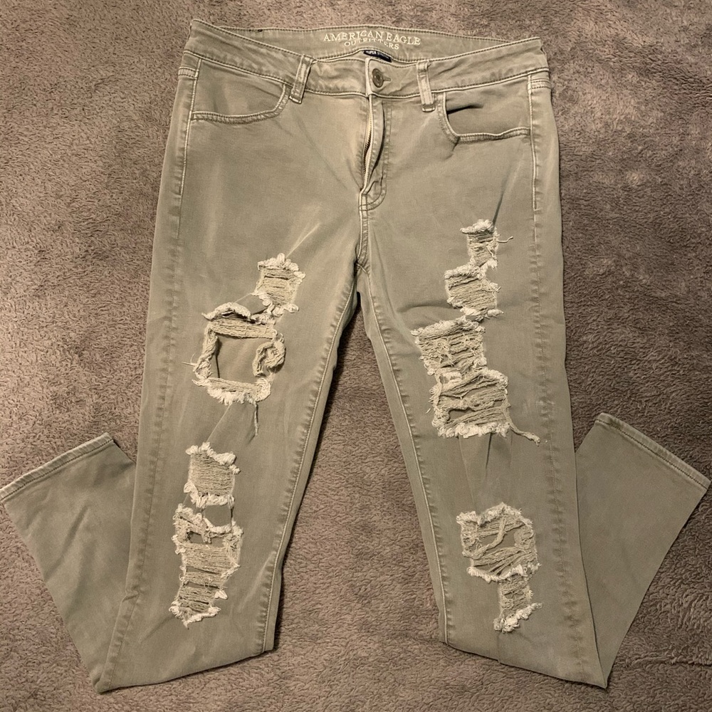 AE Green Destroyed Jeggings